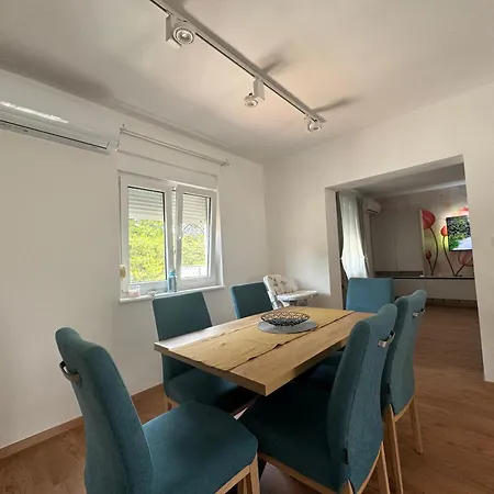 Three Bedroom Apartmant With Sea View & Terrace - Angela's 扎达尔