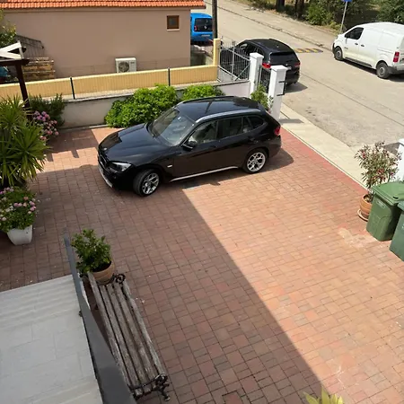 Three Bedroom Apartmant With Sea View & Terrace - Angela's * 扎达尔