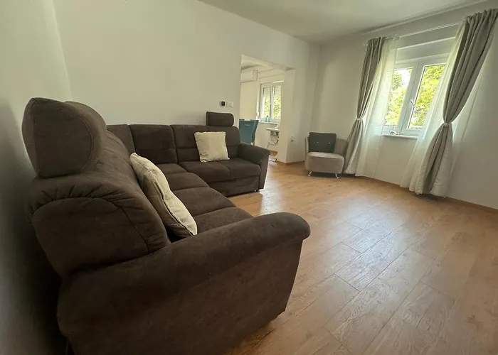 Three Bedroom Apartmant With Sea View & Terrace - Angela's